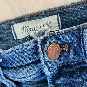 MADEWELL MOM JEANS - straight leg jeans - super cute trendy- madewell -